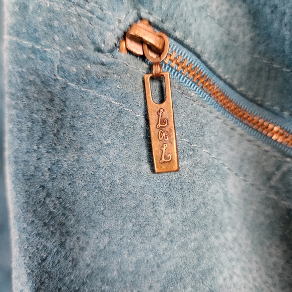 Vintage L.A.L Turquoise Suede Leather Blazer. - Picture 6 of 8